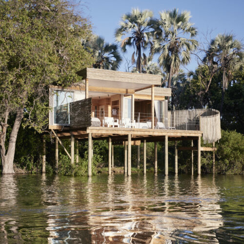 Island Treehouse suites on stilts over the water
